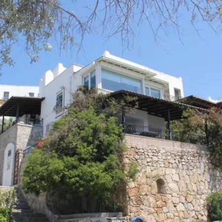 Apartment Centre With Sea View And Large Terrace Bodrum